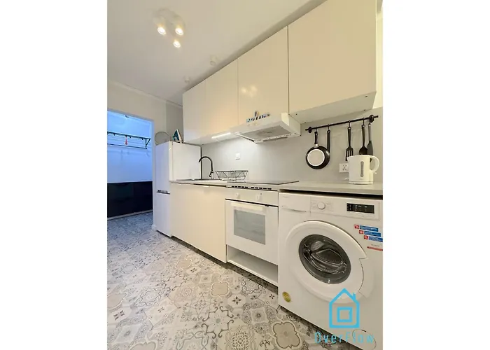 Privatunterkunft Giraffe 5 Min To Old Town